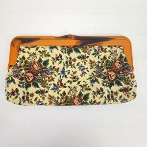 VINTAGE Floral Tapestry Clutch Purse‎ Plastic Snap Multi-colored Cottage Core
